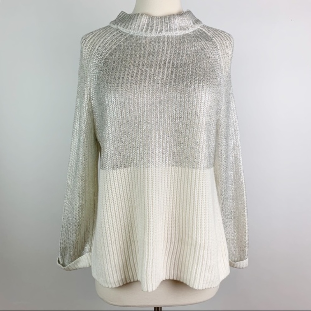 ☀️ Chico's • Winter White & Silver Sweater
